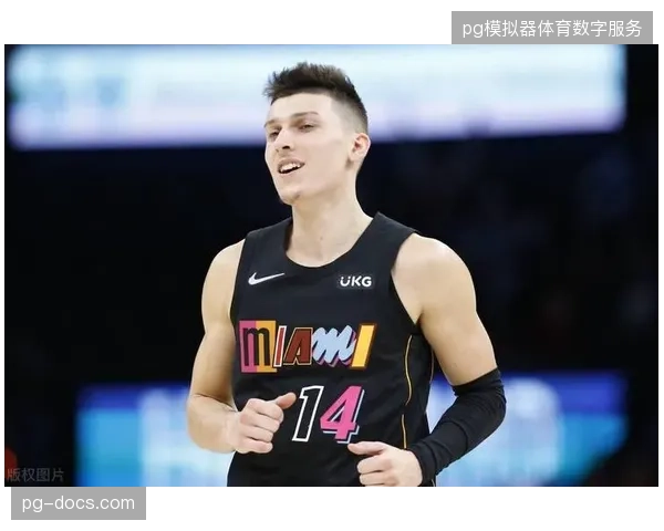 迈克·迈尼昂整个赛季保持14场零封，成为法国防线最后一道屏障